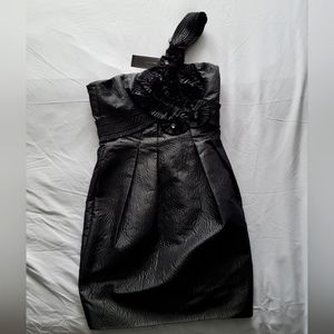BCBG cocktail dress in black, size 8